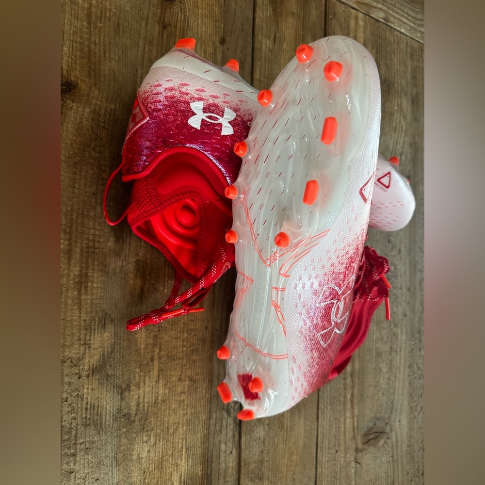 New UNDER ARMOUR Spotlight Lux 2 MC Red White Football Cleats Mens Sz 13 $130 - Picture 3 of 5